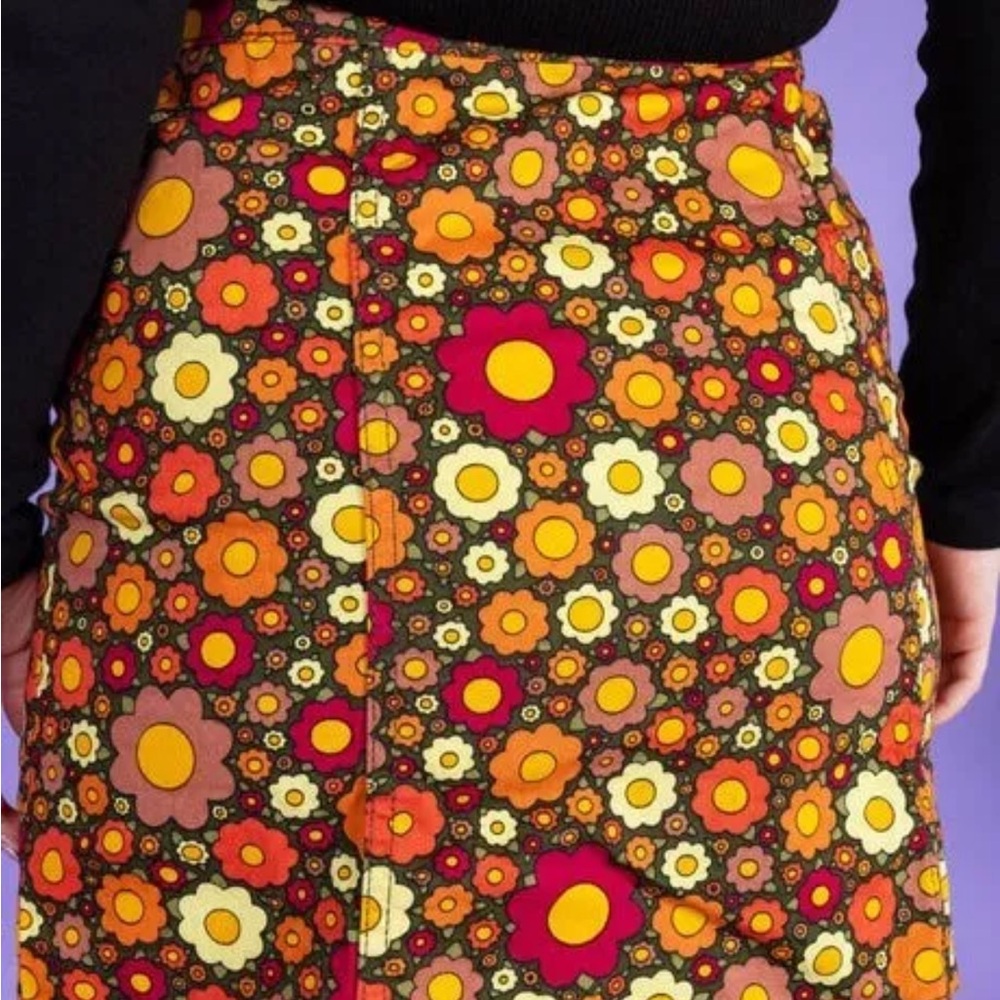 Ditsy floral Aline skirt run & fly